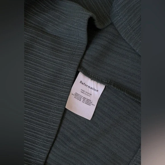 Reformation Green Long Sleeve Midi Dress - Picture 10 of 10